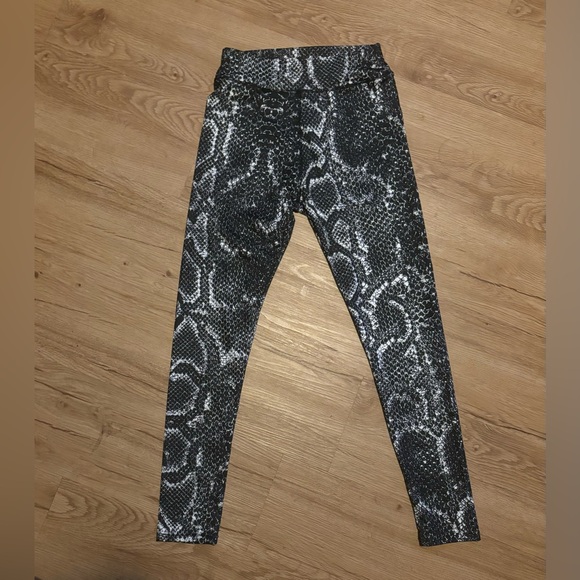 Snakeskin Gym Workout Leggings - Picture 1 of 2
